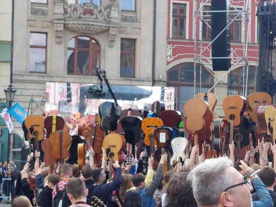 ヴロツワフRynek Pod Fredraアパートメント エクステリア 写真