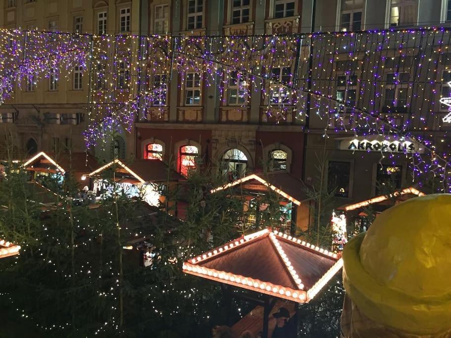 ヴロツワフRynek Pod Fredraアパートメント エクステリア 写真